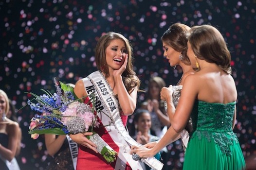 NYFA Awards 1 Year Scholarship to Miss USA Nia Sanchez