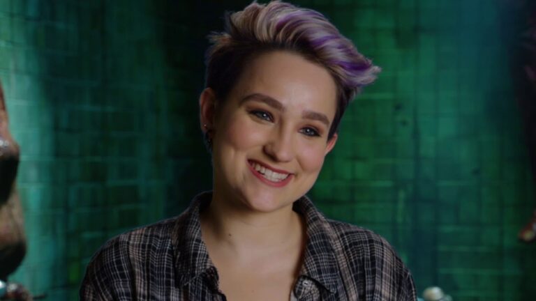 Bex Taylor-Klaus